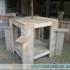 sta tafel Bart voor de tuin