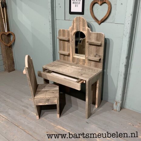 steigerhouten-kinderkaptafel-met-lade-1