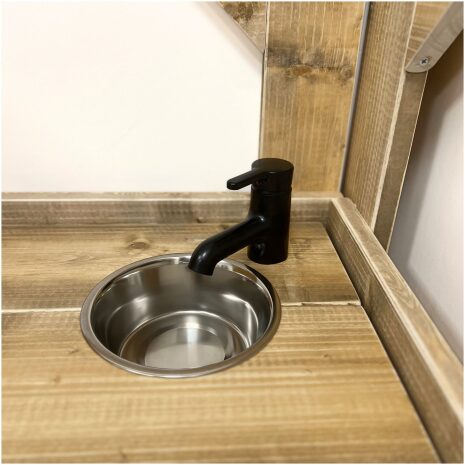 steigerhouten speelkeuken 15 hoekmodel met wasbak en kraan