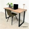 Industrieel bureau van eikenhout en staal in vintage kleur