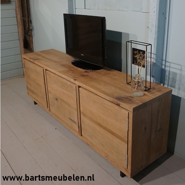 tv-meubel-vintage-eikenhout-naomi.1.7