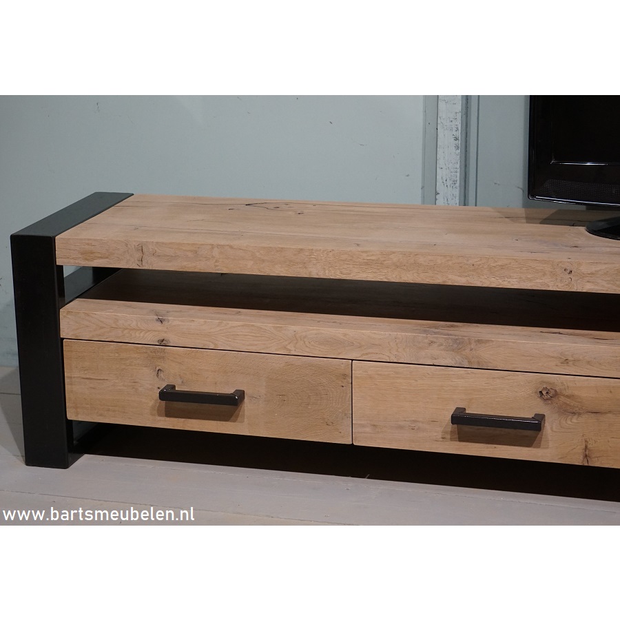 tv-meubel-vintage-eikenhout-en-staal-glenn.2