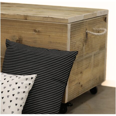 Steigerhouten speelgoedkist om al uw speelgoed in op te bergen