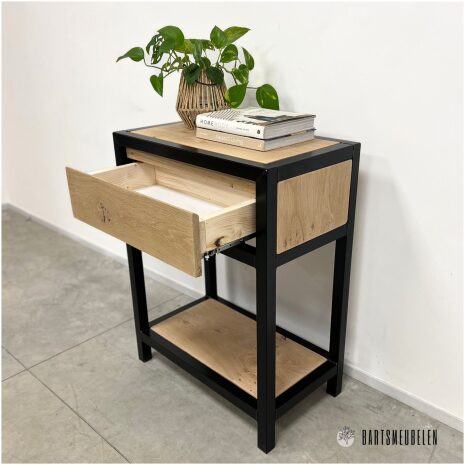 Eikenhouten haltafeltje met stalen frame en lade