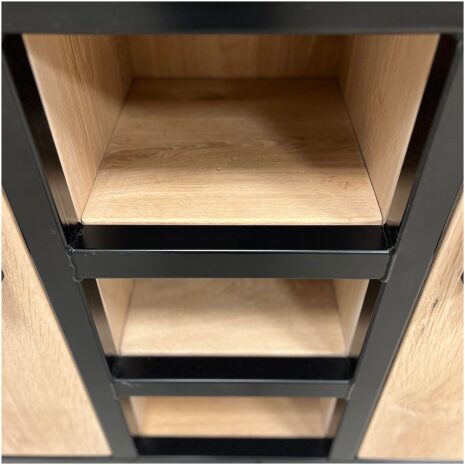 Vitrinekast industrieel Maya opbergruimte