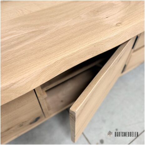 opbergruimte tv meubel eiken Dante