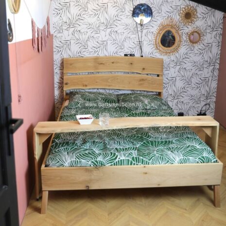 houten bed boomblad