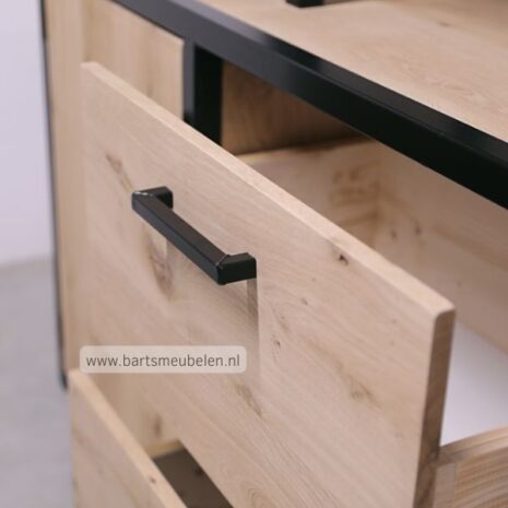 wandkast industrieel mick detail