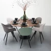 kuipstoelen luca aan ronde tafel