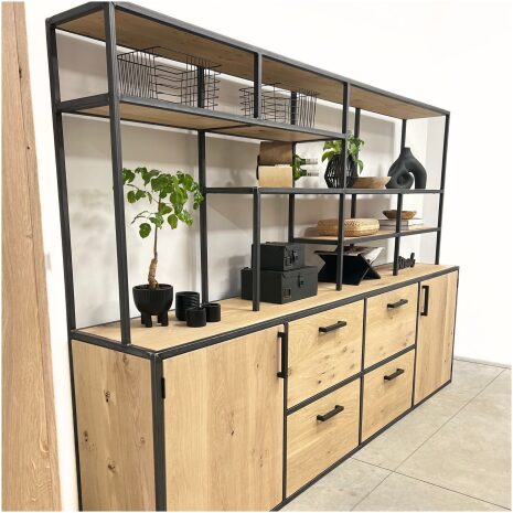 wandkast staal en eikenhout Zeeland