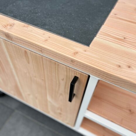 Buitenkeuken maatwerk Sprundel voorraad model keramische tegel