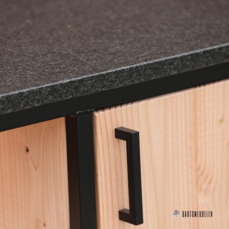 details Douglas met impala granieten blad