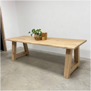 boomstam eettafel eiken met A poot