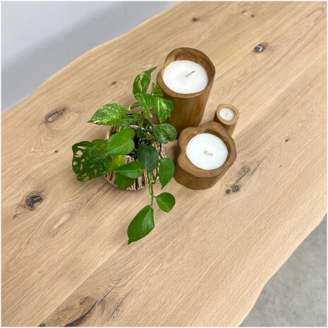 bovenaanzicht van boomstam eettafel eikenhout