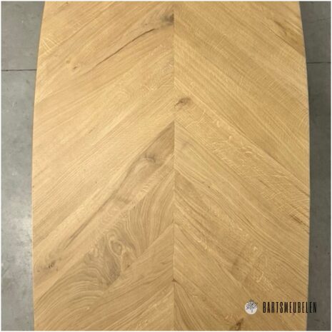eettafel deens ovaal met hongaarse punt Beau blad details