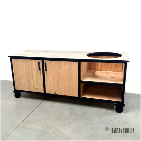 moderne Buitenkeuken met opbergkast en HPL blad Beige zijkant