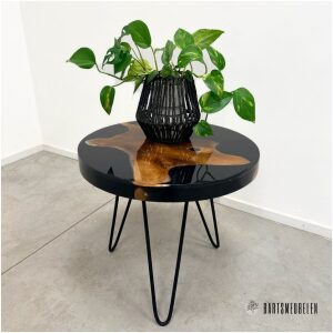 Ronde bijzet tafeltje teak Epoxy zwart (P)