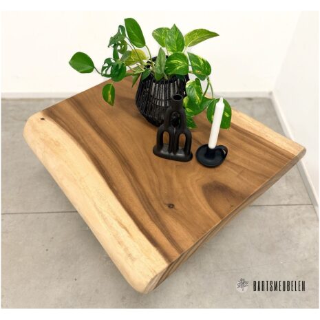 Suar tafeltje met stalen onderstel (K)