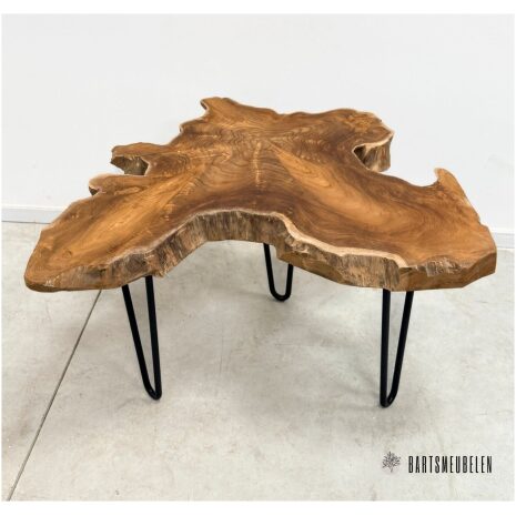 Teak tafeltje met stalen poten (A)