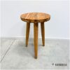 krukje van Teak met houten poten (F)