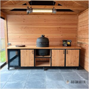 Luxe buitenkeuken 300cm met ruimte voor een koelkast en Kamado