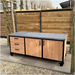 Verrijdbare BBQ werktafel met Belgisch hardsteen blad
