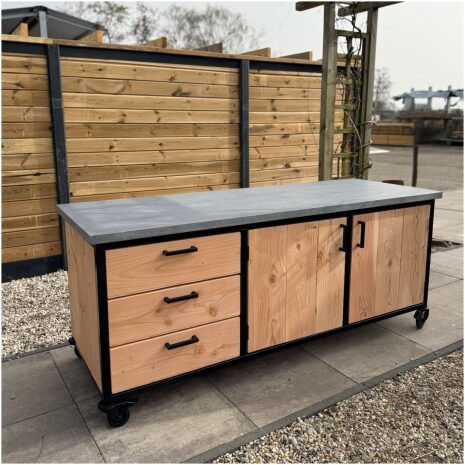 Verrijdbare werktafel met Belgisch hardsteen blad