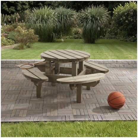 kinderpicknicktafel met achtergrond rond kinderpicknicktafel met achtergrond rond
