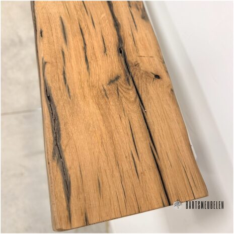 Oud eiken wandplank details 60 cm WP-003